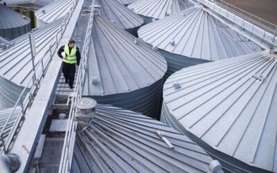 Smart Overhead Water Tank Choices for Homes & Industries
